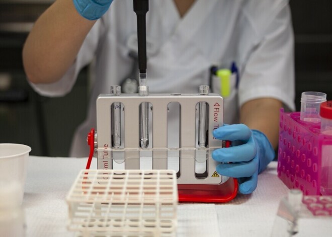 Covid-19 в Латвии: умерли еще 22 человека, выявлено 946 новых случаев