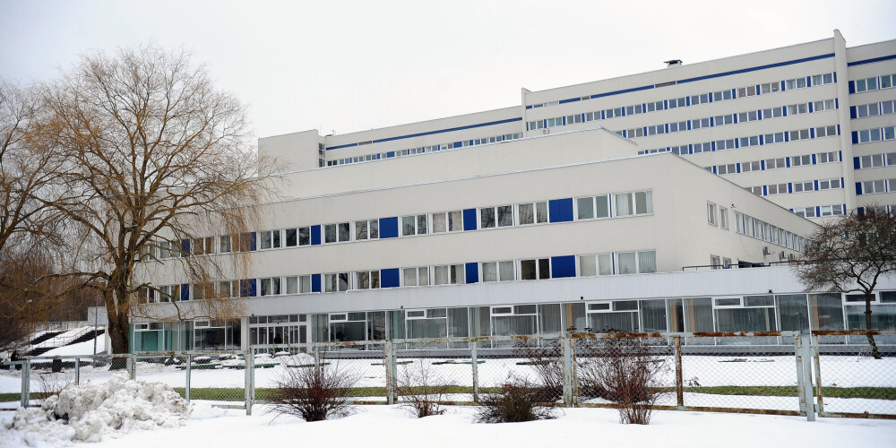 Rīgas Austrumu slimnīcā pret Covid-19 vakcinēs onkoloģiskos pacientus