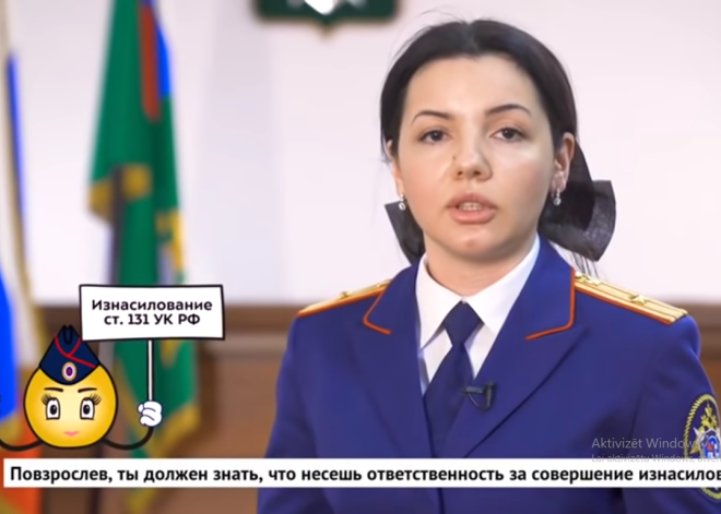 Krievijas policisti, sveicot tīņus dzimšanas dienā, biedē ar sodiem par izvarošanām, slepkavībām, terorismu