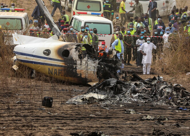 Nigērijas Gaisa spēku lidmašīnas avārijā gājuši bojā septiņi cilvēki