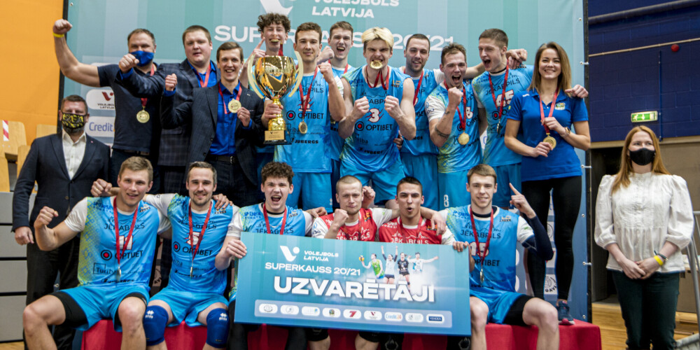 Jēkabpils "Lūšu" volejbolisti piecu setu cīņā uzvar Latvijas Superkausā