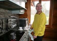 Aivars Lembergs īpašumā Puzē 2008. gada martā.