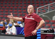 Štelmahers atkāpjas no Latvijas izlases galvenā trenera amata