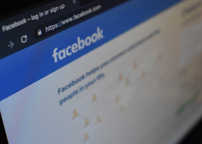 Panākts kompromiss "Facebook" un Austrālijas strīdā: sociālais tīkls atjaunos piekļuvi ziņu rakstiem