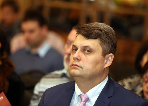 KNAB redzeslokā esošais Jēkabpils domes priekšsēdētājs atstāj amatu, taču deputāta mandātu nenoliks