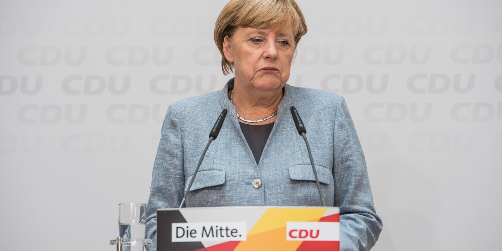 Merkele paziņo, cik ilgs laiks būs nepieciešams Covid-19 vakcinācijas sertifikāta radīšanai