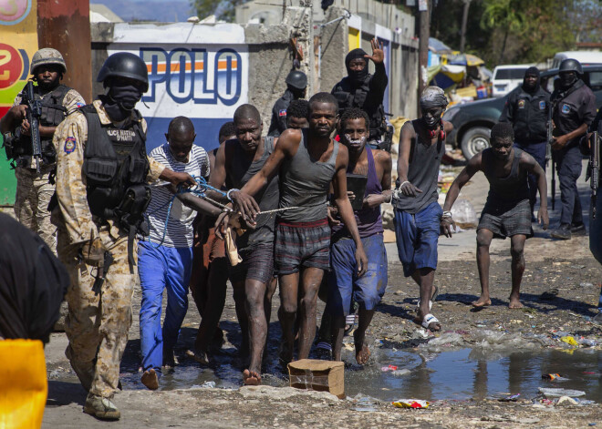 Haiti no cietuma izbēguši vairāki simti ieslodzīto; nogalināts cietuma direktors