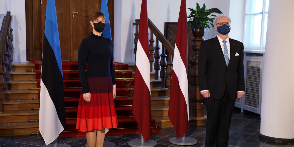 Spītējot pandēmijai, Rīgā viesojas Kaljulaida. Ar Levitu runā par energoneatkarību no Krievijas