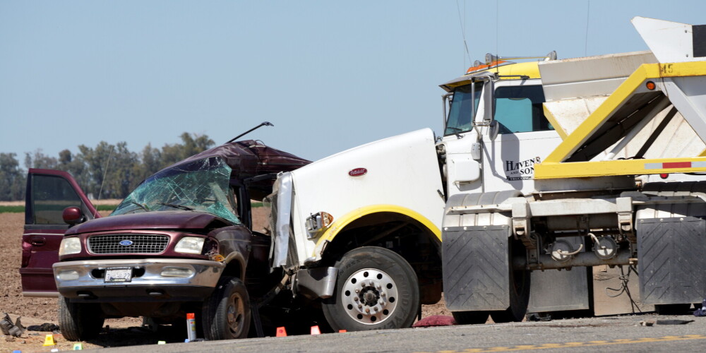 Autoavārijā Kalifornijā 15 bojāgājušie