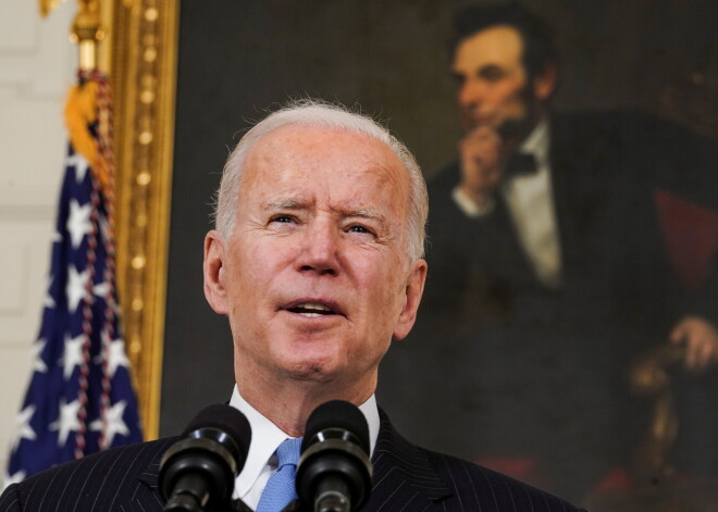 Baidens cieš pirmo sakāvi kabineta apstiprināšanas ceļā