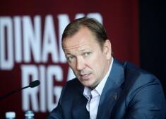 Rīgas "Dinamo" nu jau bijušais galvenais treneris Pēteris Skudra.