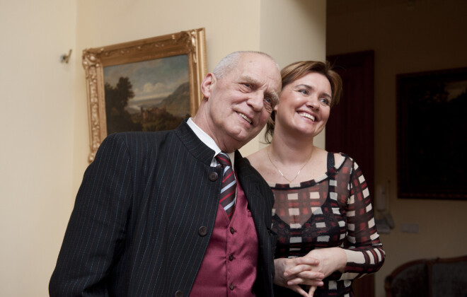 Leģendārais latviešu teātra un kino aktieris Pauls Butkēvičs ar meitu, zinātņu doktori Alēnu Butkēviču.