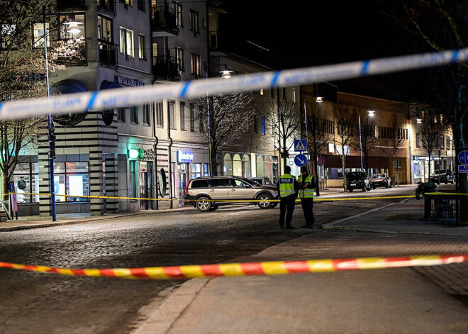 Jaunietis, kas ar nazi sadūra cilvēkus, Zviedrijā pirms pāris gadiem ieradies no Afganistānas