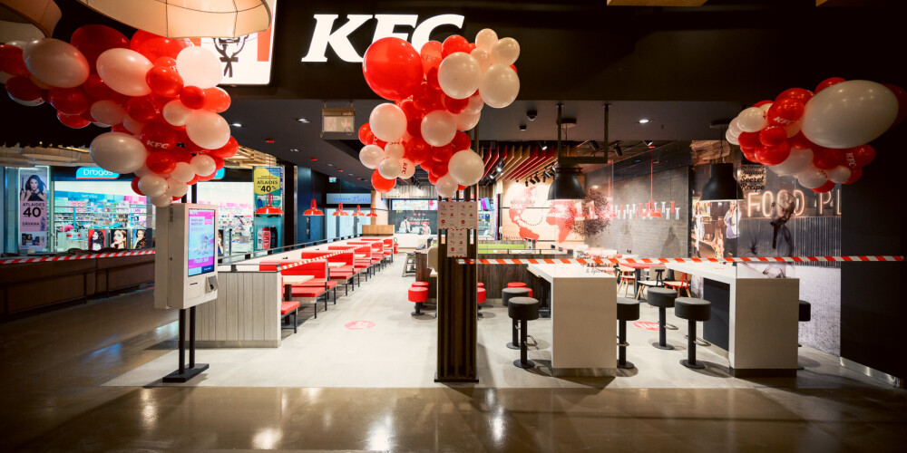 Фото: в Riga Plaza открылся новый ресторан KFC