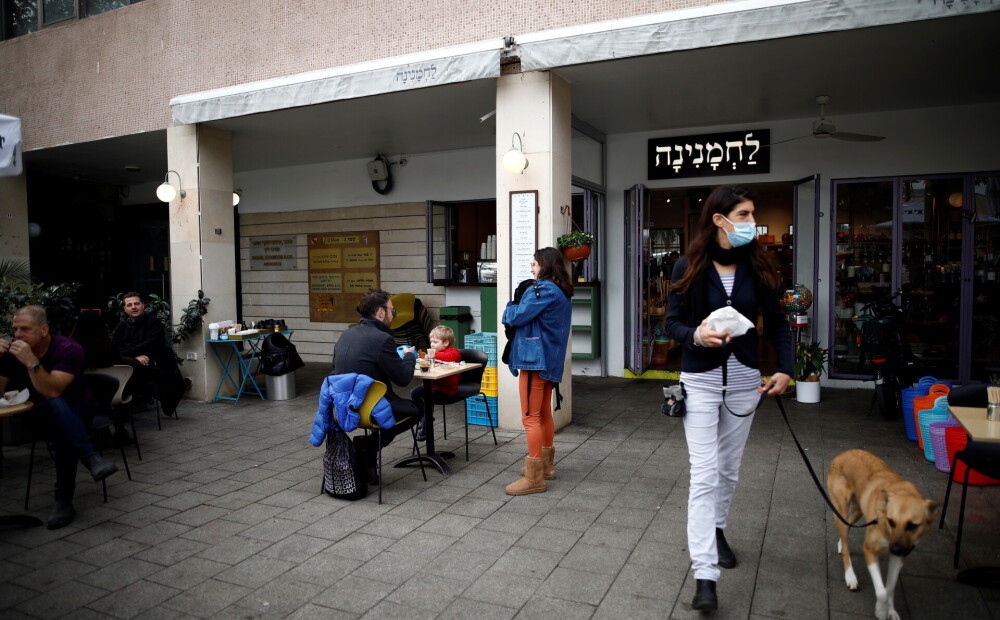 Restaurants open in Israel;  visitors with “green passports” will benefit