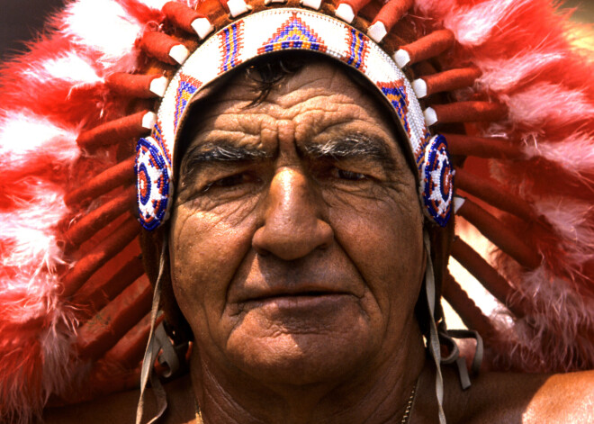 Индейцы против джипа Cherokee