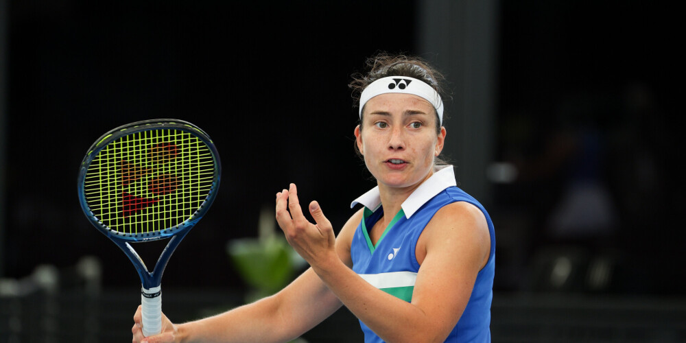 Sevastova uzvar Dubaijas "WTA 1000" sērijas turnīra pirmajā kārtā vienspēlē, Ostapenko - dubultspēlē