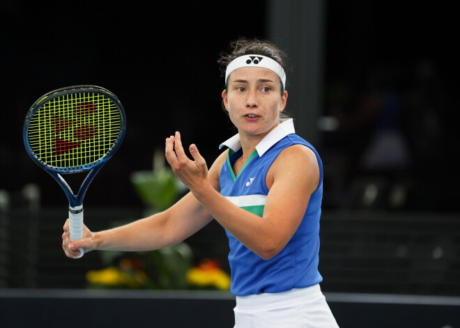 Sevastova uzvar Dubaijas "WTA 1000" sērijas turnīra pirmajā kārtā vienspēlē, Ostapenko - dubultspēlē