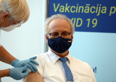 Когда президент Латвии получит вторую дозу вакцины?