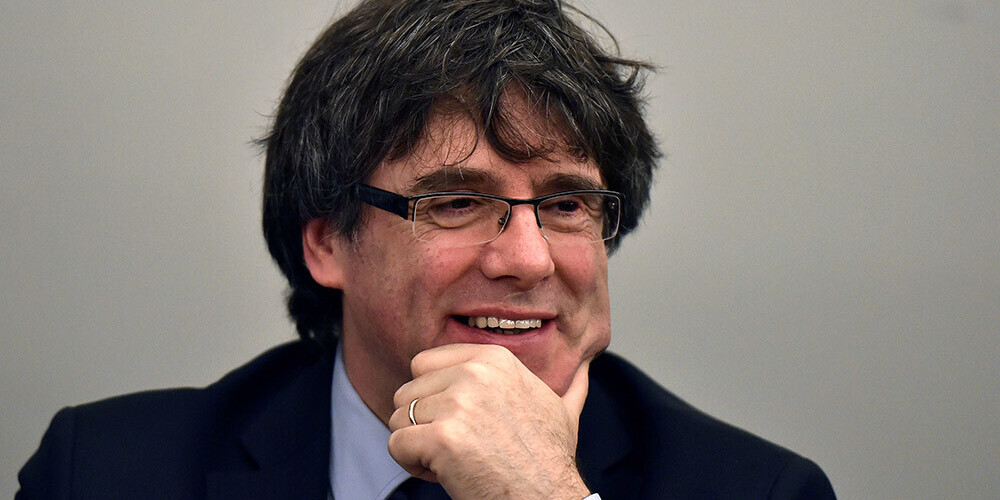 Pudždemona juristi paziņojuši, ka apstrīdēs imunitātes atcelšanu Eiropas Tiesā Luksemburgā.