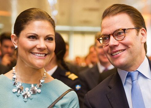 Zviedrijas kroņprincese Viktorija un viņas dzīvesbiedrs princis Daniels kopā ar bērniem atrodas karantīnā.