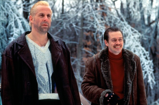 Pīters Stormērs un Stīvs Bušemī filmā “Fargo”.