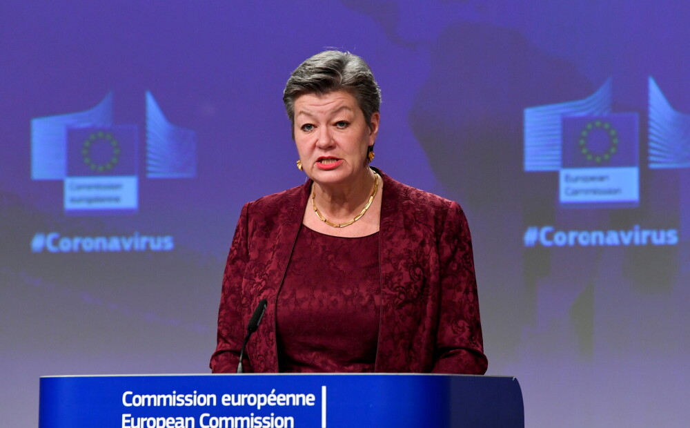 ES komisāre aicina izdarīt spiedienu uz trešajām valstīm, lai tās uzņem atpakaļ migrantus