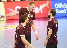 Latvijas handbolisti Eiropas čempionāta kvalifikācijas spēlē zaudē Baltkrievijai