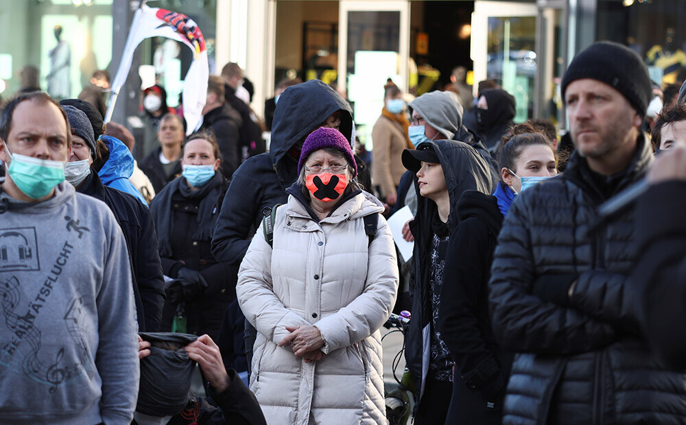 Thousands of people have taken to the streets in Germany to protest against quarantine restrictions