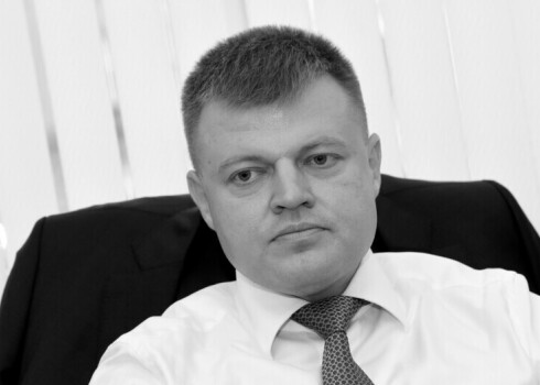 Advokāts Pāvels Rebenoks tika noslepkavots 2020. gada 19. septembra naktī, savās mājās, Langstiņos.