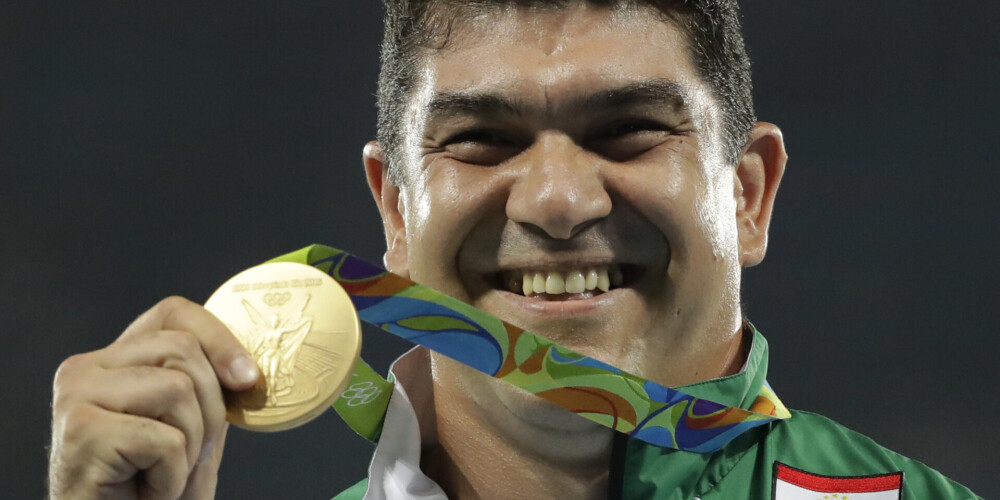 Tadžikistānas vienīgais olimpiskais čempions saņem divu gadu diskvalifikāciju