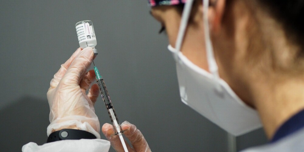 Latvijā fiksēts pirmais gadījums, kad Covid-19 vakcīna nav iedarbojusies vīrusa mutācijas dēļ