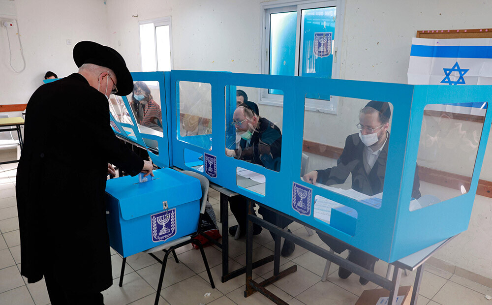 Izraēlā sākusies balsošana parlamenta vēlēšanās