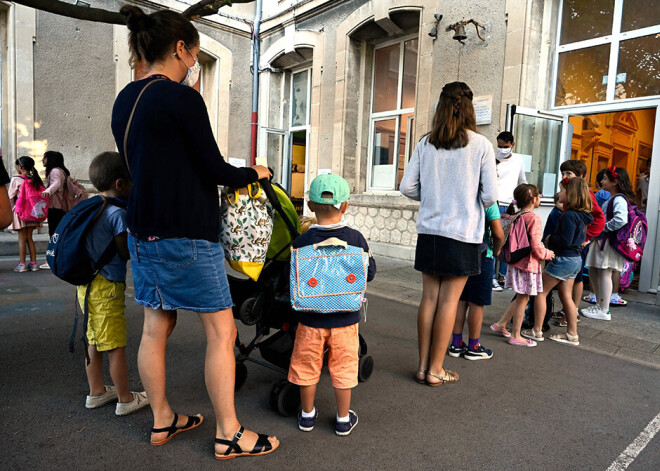 EK pieņēmusi pirmo visaptverošo ES stratēģiju par bērnu tiesībām