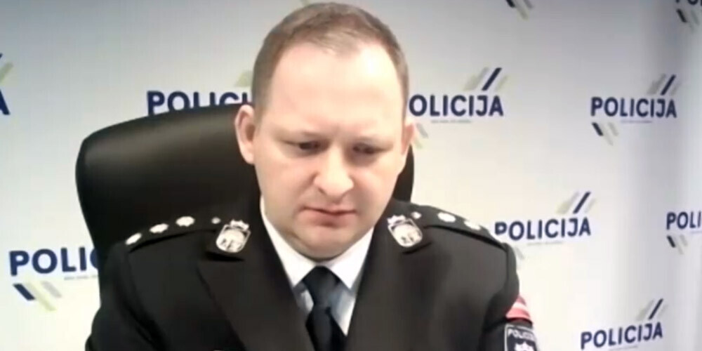 Ruks atklāja, ka policija uzrauga viesu namus un pirtis, jo ir bijuši gadījumi, kad privātā pasākumā bija pulcējušies 20 cilvēku, tādējādi pārkāpjot pulcēšanās ierobežojumu.