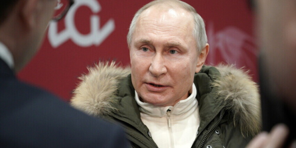 Кремль рассказал о самочувствии Путина после первой прививки