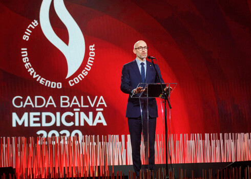Godināti 2020.gada Latvijas izcilākie mediķi