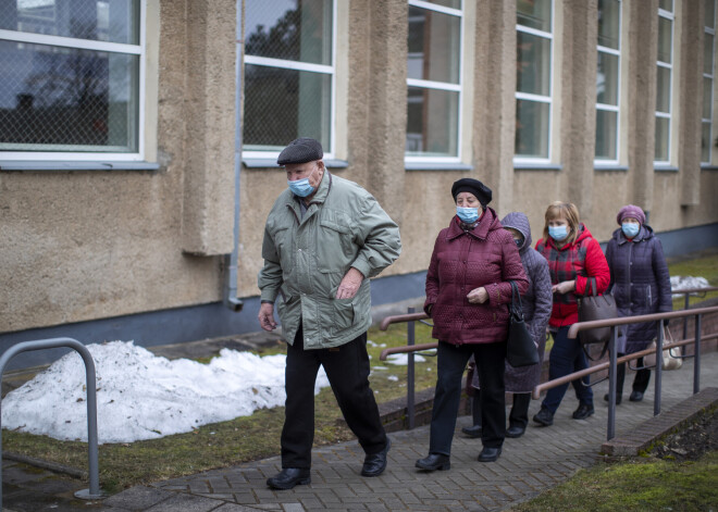 Jaunākie dati par inficēšanos ar Covid-19 Lietuvā un Igaunijā; reģistrēti 20 nāves gadījumi