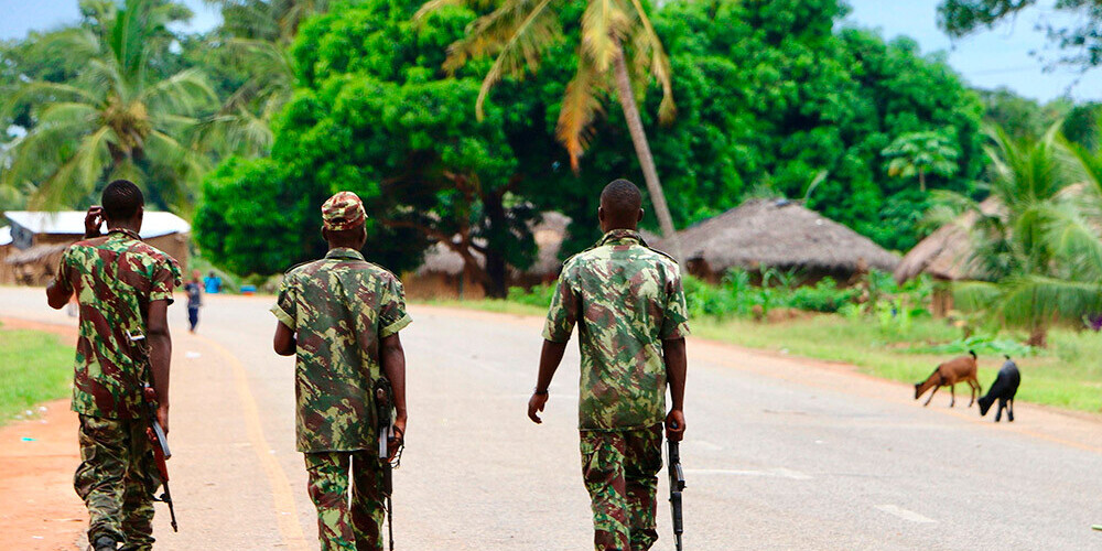 Islāmistu uzbrukumā Mozambikā vairāki desmiti bojāgājušo; kaujinieki šāvuši bez izšķirības