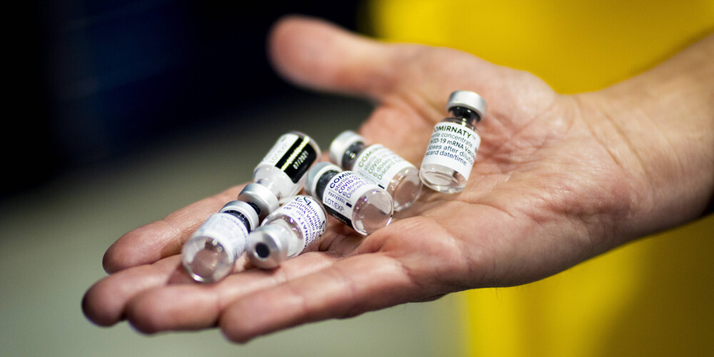 Latvija saņēmusi "Pfizer" ražoto vakcīnu šīs nedēļas piegādi