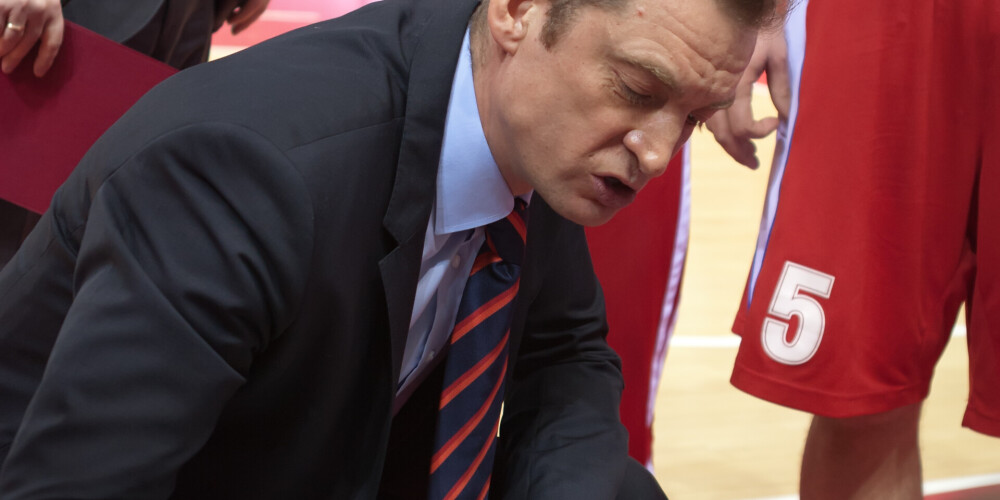 Treneru komisija darbam Latvijas sieviešu basketbola izlasē virza Gundaru Vētru