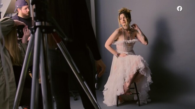 Parisa Džeksone kā modele.