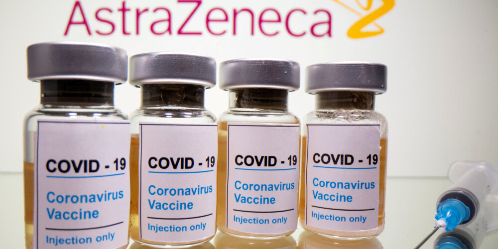 Regulators: Lielbritānijā nomiruši septiņi cilvēki, kam pēc vakcinācijas ar "AstraZeneca" izveidojušies asins recekļi
