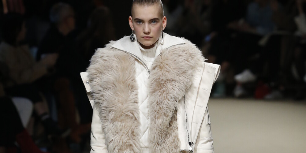 Люксовые бренды Balenciaga и Alexander McQueen отказались от натурального меха