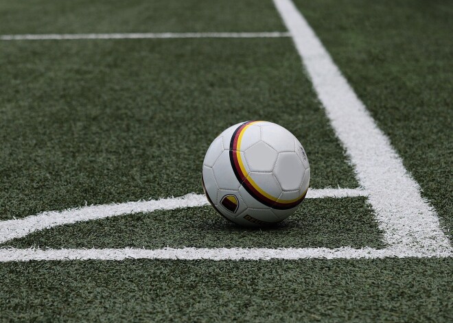 RFS futbola virslīgas spēlē sagrauj "Liepāju"