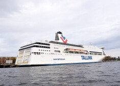 Prāmis "Tallink" piestātnē.