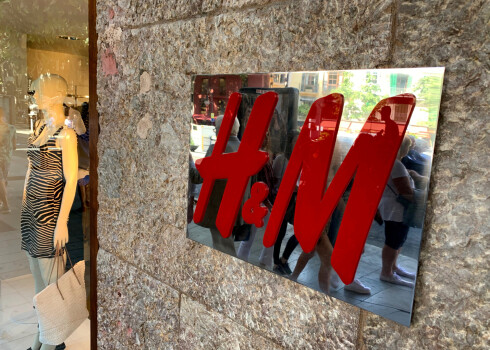 H&M Spānijā plāno slēgs 30 veikalus.