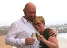 Grants un Tairīna Havki no Kornvolas Anglijā.