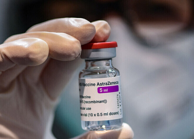 EZA: asins trombu veidošanās jāuzrāda kā ļoti reta "AstraZeneca" vakcīnas blakne