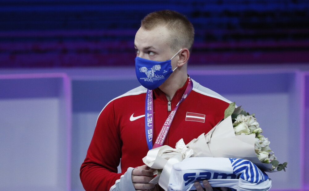 Svarcēlājs Suharevs Eiropas čempionātā izcīna bronzu